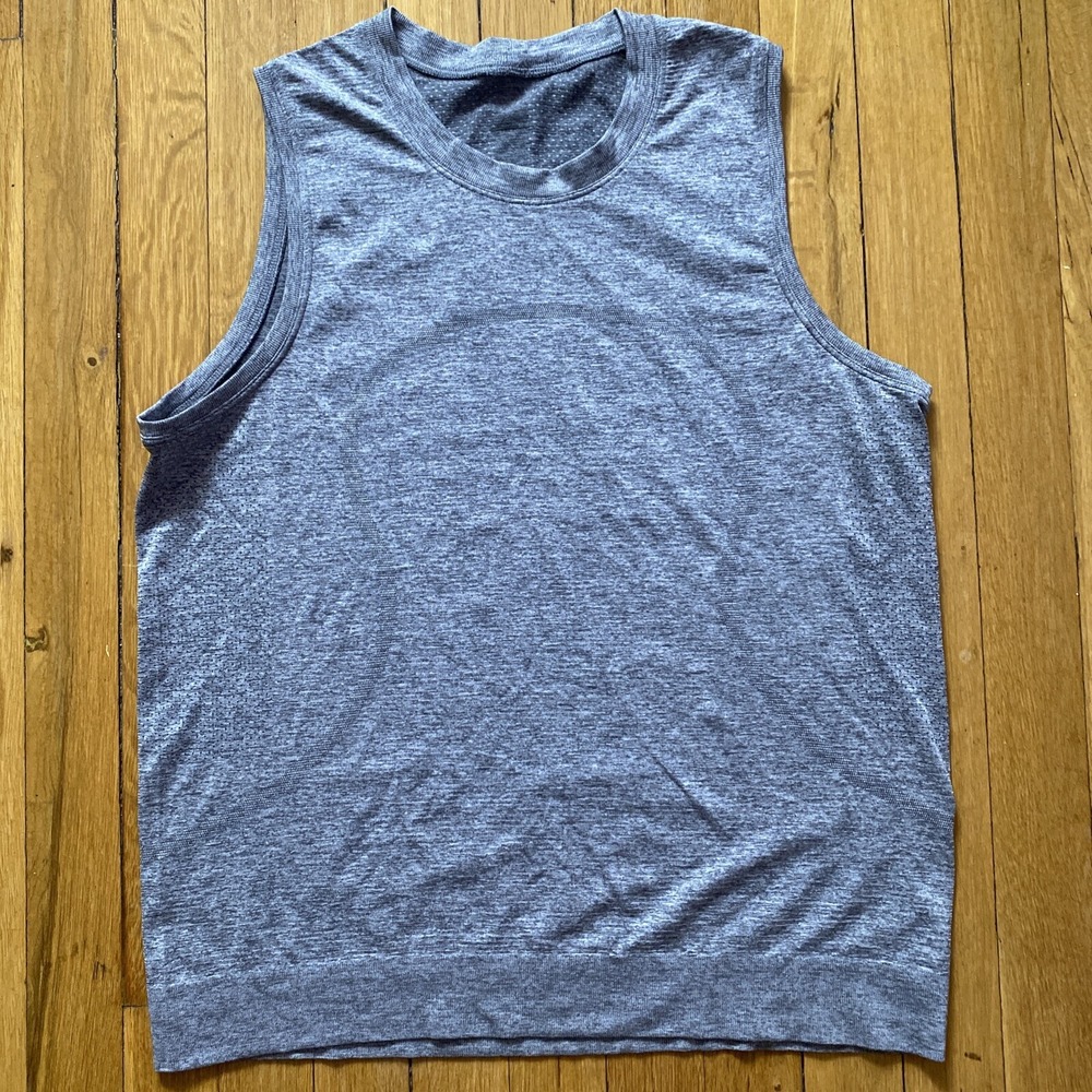Lululemon Tank Top Womens 6 Gray Athletica Muscle Athleisure Workout Activewear